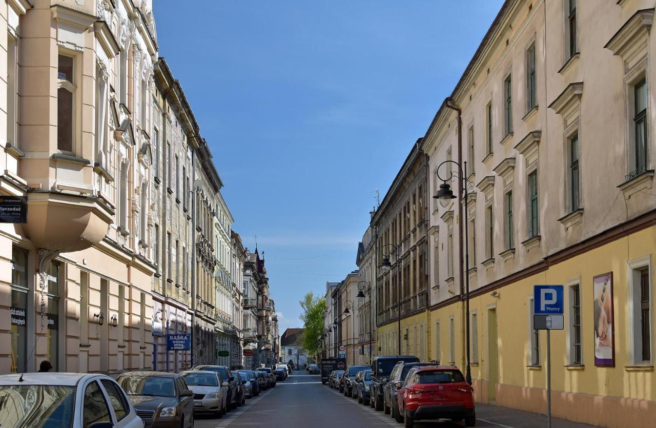 Charming Studio With Kitchen - Old Town, Main Station Krakow Exterior photo